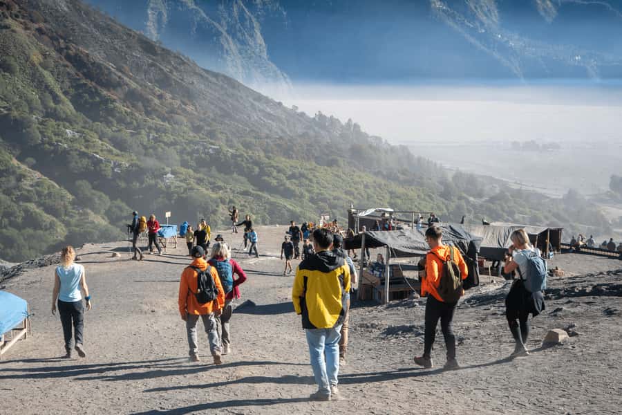 From Bali: Bromo Tumpaksewu Waterfall Shared Guided Tour - The transfer to Tumpak Sewu