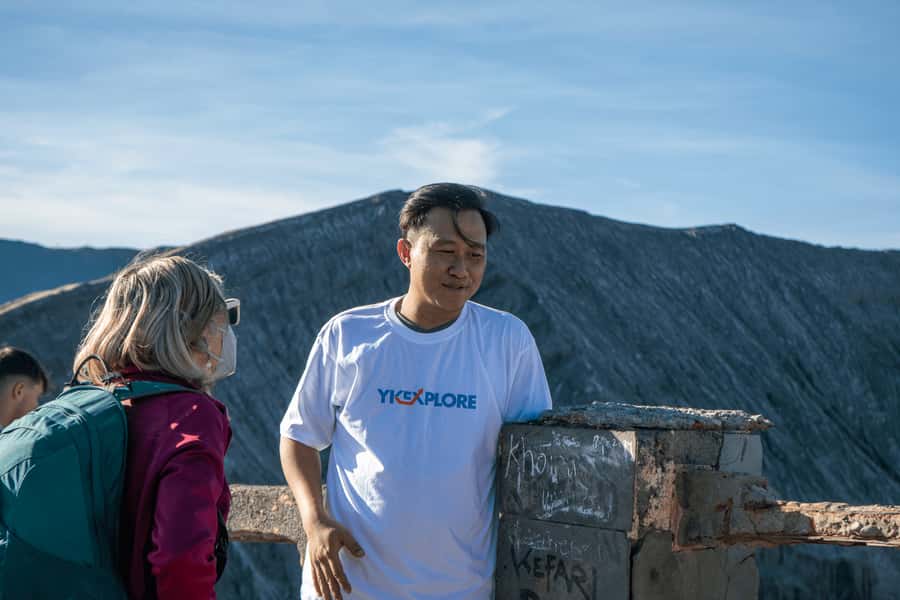 From Bali: Bromo Tumpaksewu Waterfall Shared Guided Tour - Tumpak Sewu, the thousand-waterfall curtain