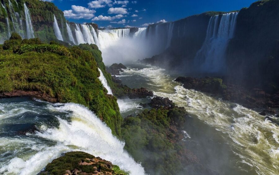 From Buenos Aires: 3-Day Iguazu Falls Tour with Airfare - The optional Great Adventure boat ride