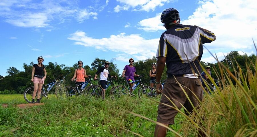 From Chiang Mai: Mae Taeng Valley and Waterfalls Cycle Tour - The best season and what to pack