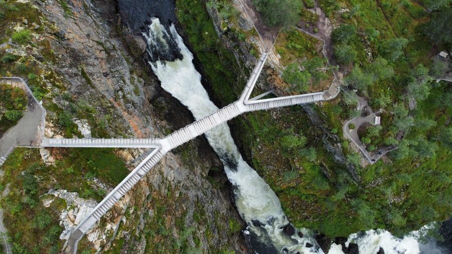From Eidfjord: Vøringfossen Waterfall Nature Tour with Guide - Sysen Dam and the distant glacier
