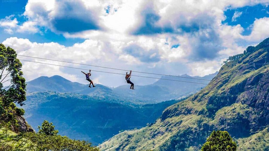 From Ella : Waterfalls, Nine Arch Bridge, Little Adam's Peak - What the $29 price really includes