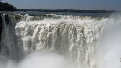 From Foz do Iguaçu: Iguazú Falls Boat Ride Argentina