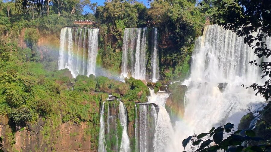 From Foz do Iguaçu: Tour to Argentinian Falls - Devils Throat and the park’s biggest moment