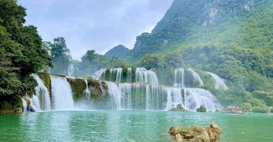 From Hanoi: Ban Gioc Waterfall 2 Day 1 Night - Small Group - Day one: the long road to Ban Gioc