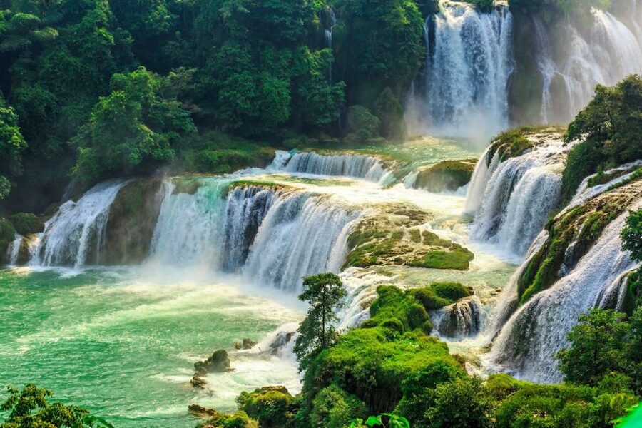 From Hanoi: Ban Gioc Waterfalls 2-Day 1-Night Tour - Day one begins early in Hanoi