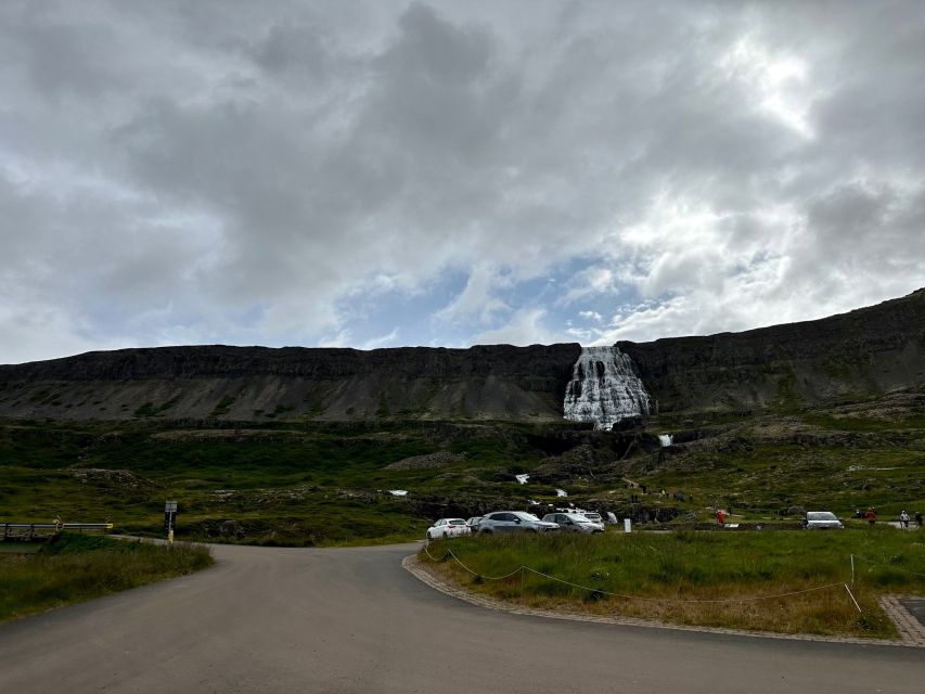 From Isafjordur: Dynjandi Waterfall Guided Day Trip by Bus - Key points at a glance