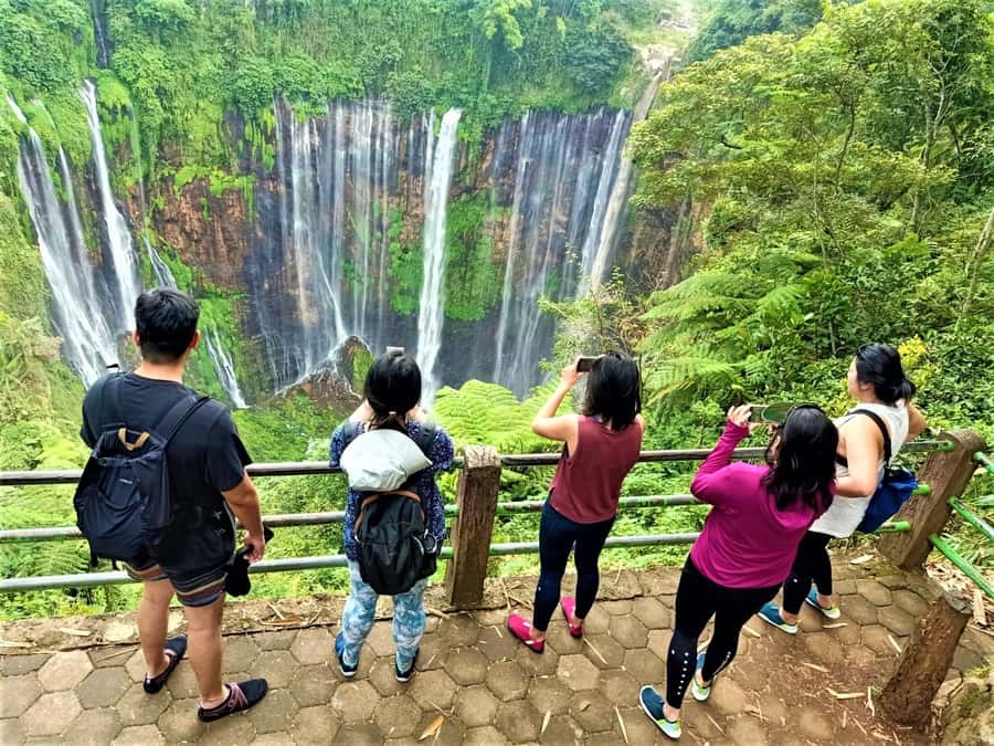 From Malang: Tumpak Sewu Waterfall Sharing Tour - Key points to know before booking