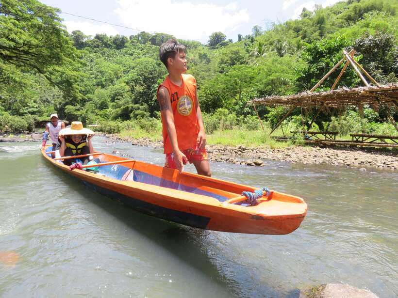 From Manila: Pagsanjan Falls Day Tour - Shooting the rapids in a bangka canoe