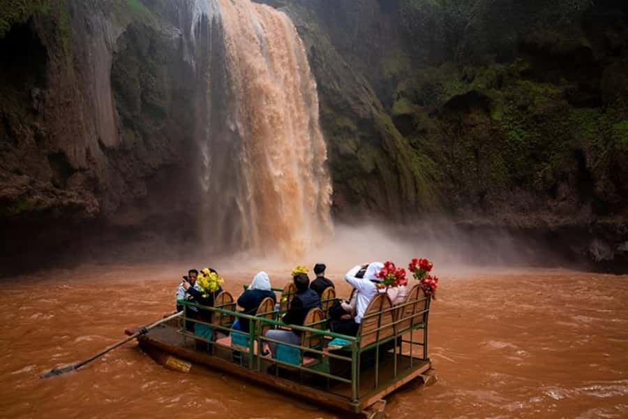 From Marrakech: Ouzoud Waterfalls Full-Day Guided Tour - Leaving Marrakech and crossing the Atlas scenery