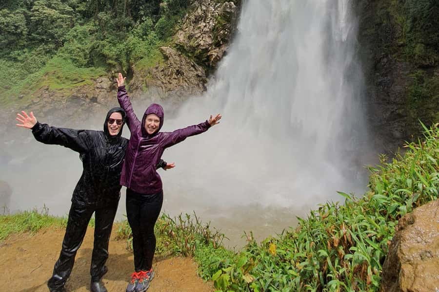 From Medellin: Epic Zipline and Giant Waterfall - The 30-minute walk to the 100-meter waterfall