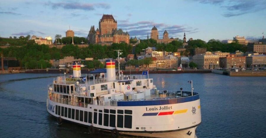 From Montréal: Québec City, River Cruise & Montmorency Falls - How the schedule feels in real life