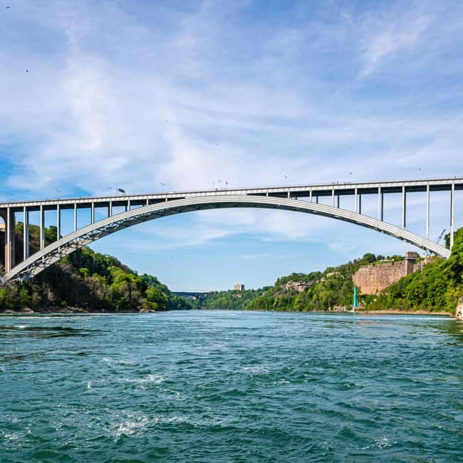 From New York City: Niagara Falls Guided Tour - What the $160 price really buys you