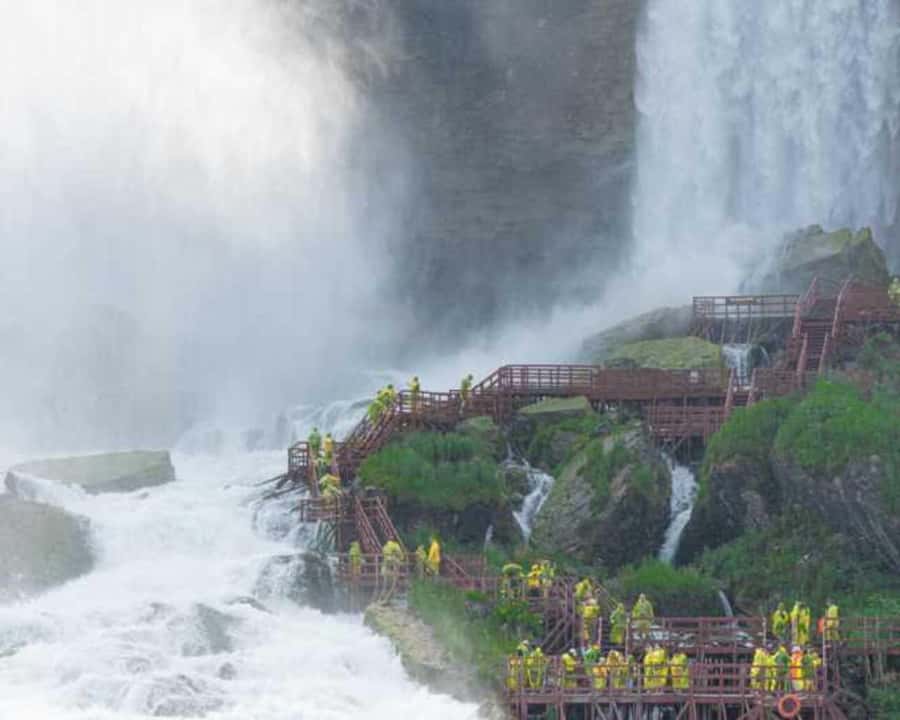 From NYC: Guided Niagara Falls Full-Day Trip - Breaks across New York State