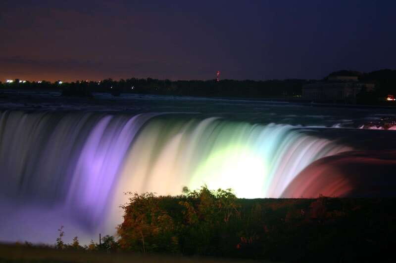 From NYC: Niagara Falls U.S. Side 2-Day Trip - Watkins Glen and the Finger Lakes in summer