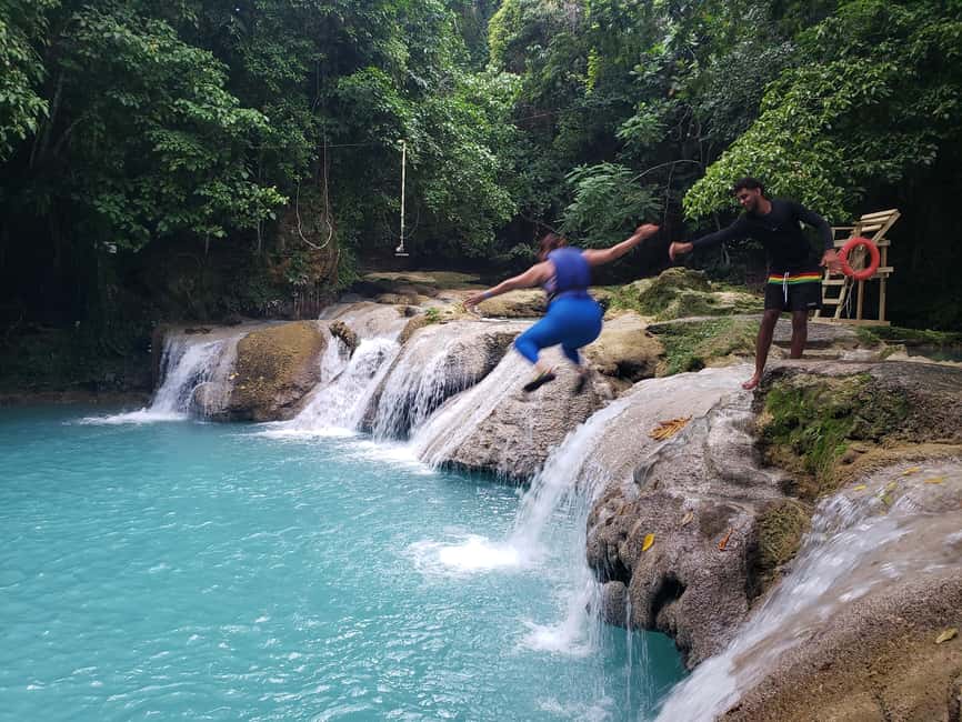 From Ocho Rios: Blue Hole Secret Waterfall & Highlight Tour - A balanced verdict on the guides