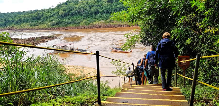 From Puerto Iguazu: Argentinian Iguazu Falls with Boat Ride - What to bring and what to expect