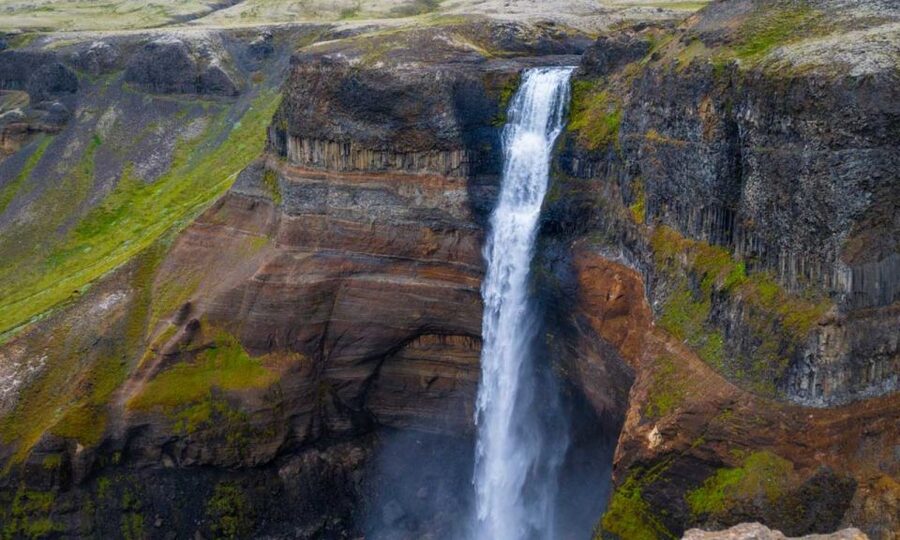 From Reykjavik: Landmannalaugar & Háifoss Waterfall Tour - Who should book this tour