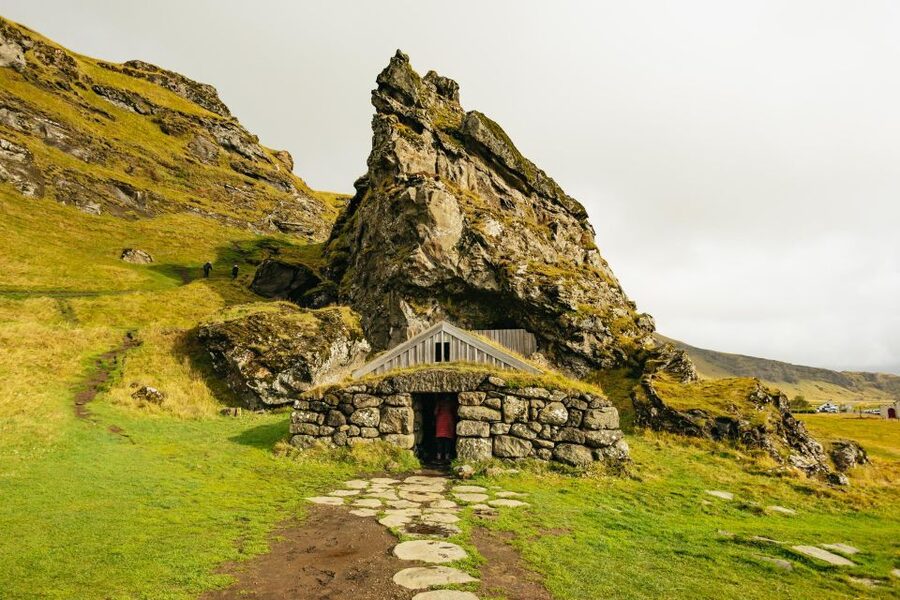 From Reykjavík: Waterfalls, Black Beach & Glacier Day Trip - Timing, comfort, and the long return
