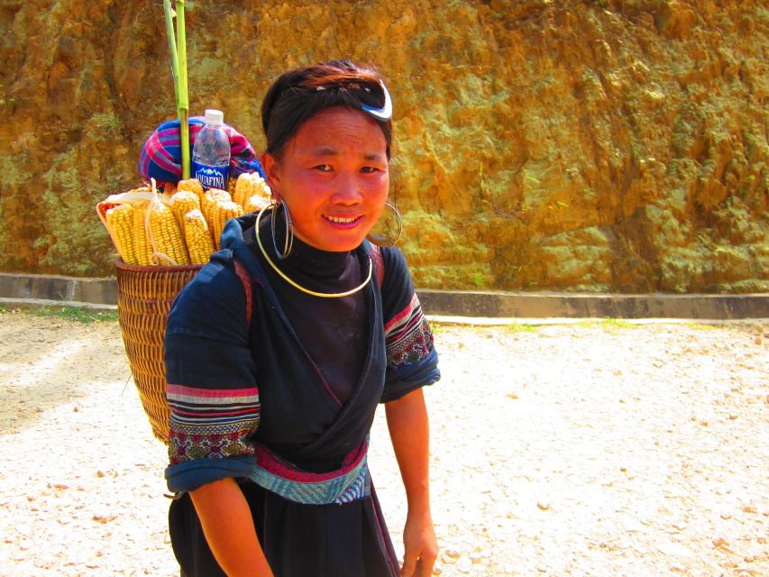From Sapa: Waterfalls, Trekking and Tribal Villages Tour - A picnic lunch in the village