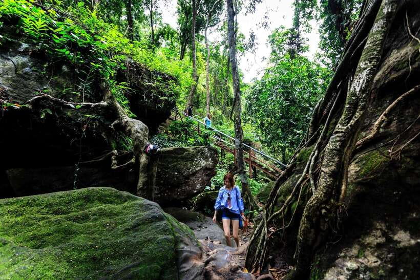 From Siem Reap: Small-Group Phnom Kulen Waterfall Day Tour - Booking details worth keeping in mind