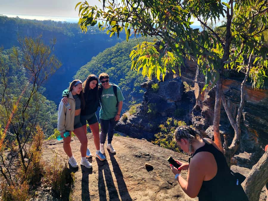 From Sydney: Blue Mountains Tour with Waterfall Walk & Lunch - Weather, fitness, and what to bring