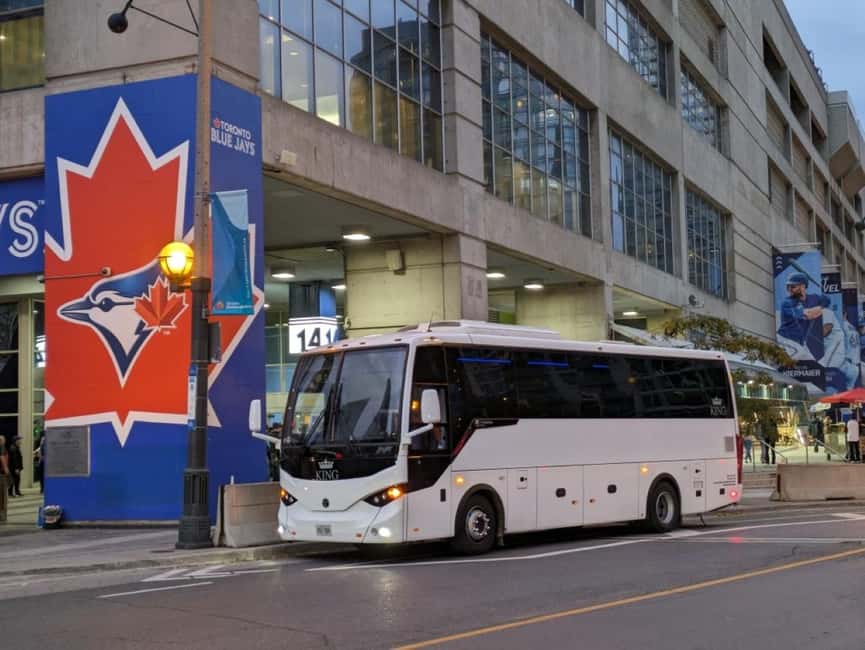 From Toronto: Niagara Falls Bus Tour with Boat Cruise - The bus ride and live commentary