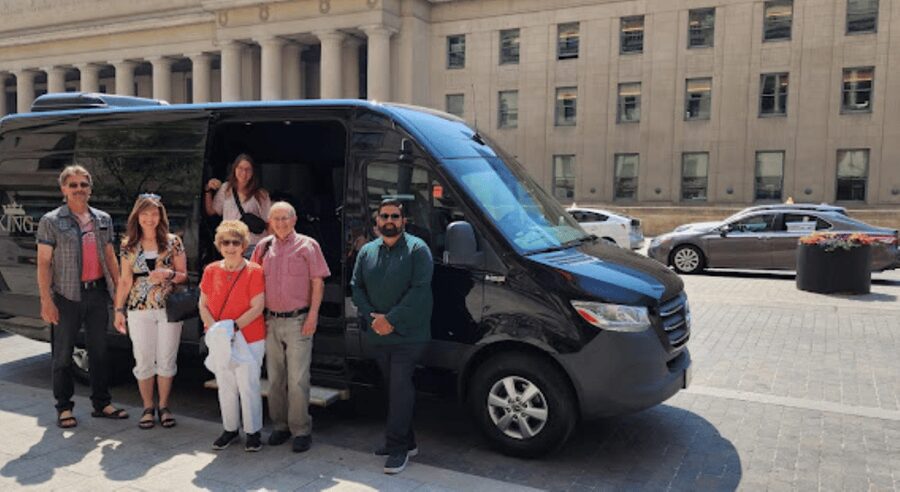 From Toronto: Niagara Falls Bus Tour with Boat Cruise - The Hornblower boat ride and the spray