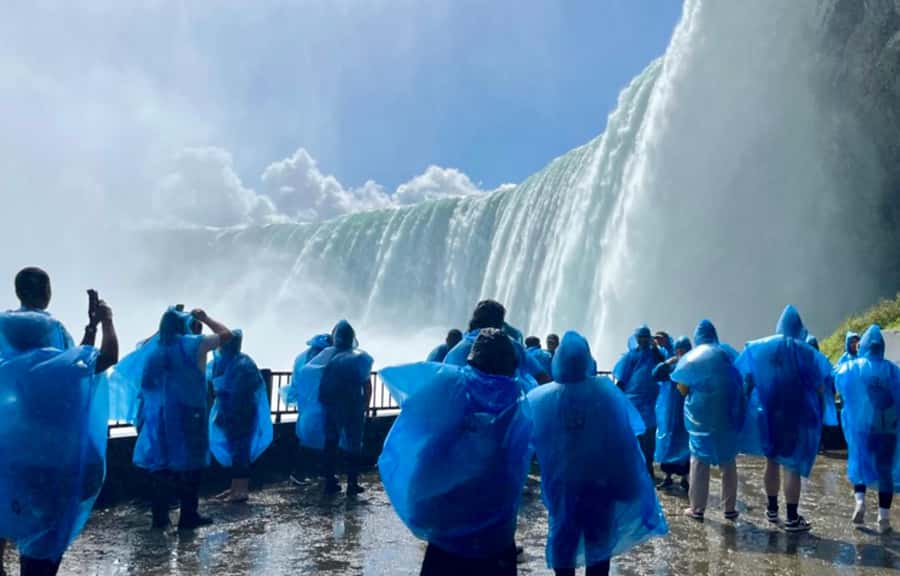 From Toronto: Niagara Falls Tour + Boat Ride and/or Journey - The 7:30 to 8:35 AM pickup run