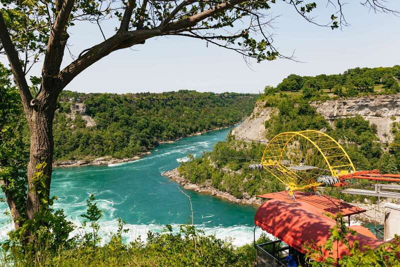 From Toronto: Niagara Falls + Winery, Cruise, & Lunch Option - Guides and drivers make a real difference