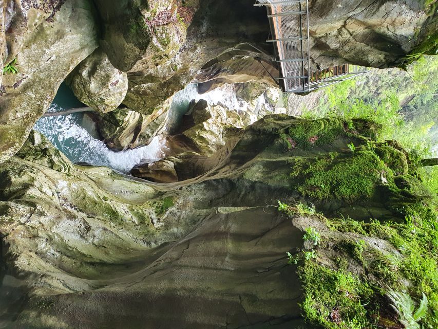 From Zurich: Waterfalls Valley & Aareschlucht Gorge Day Tour - Key points to know before booking