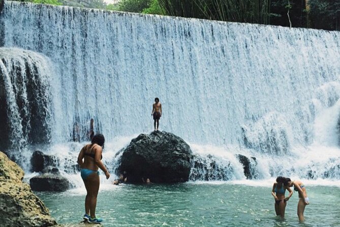 Full-Day Cueva Ventana, Indian Cave and Waterfall Adventure - The guides are a major part of the value