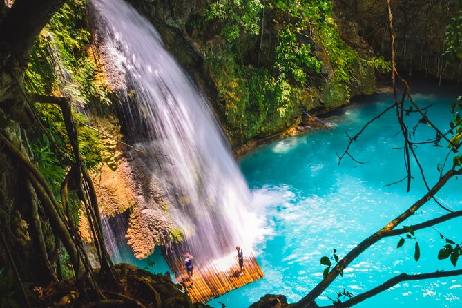 Full-Day Moalboal Islands and Kawasan Falls Small-Group Tour from Cebu - Kawasan Falls and the short forest walk
