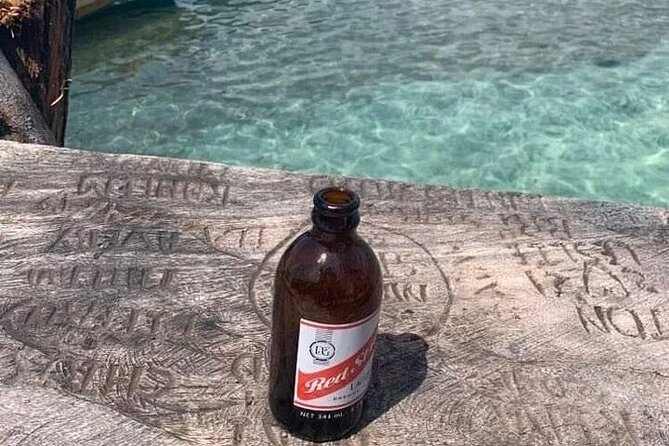 Full-Day South Coast - YS Falls, Pelican Bar & Black River Safari - Pelican Bar: a drink on a shoal offshore