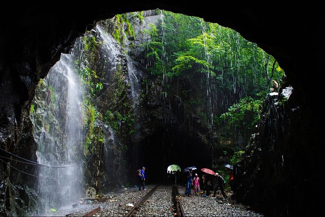 Full-Day Tour Old Goa Dudhsagar Falls and Spice Plantation - Lunch and the spice plantation slow the day down