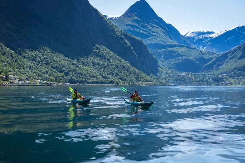 Geiranger: Kayak Tour with Waterfall Views - Weather, clothing, and physical demands