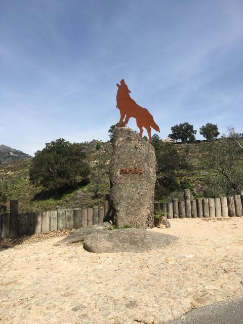 Gerês National Park Waterfalls and wolf village in 4x4 - Final call: a strong Gerês day from Porto
