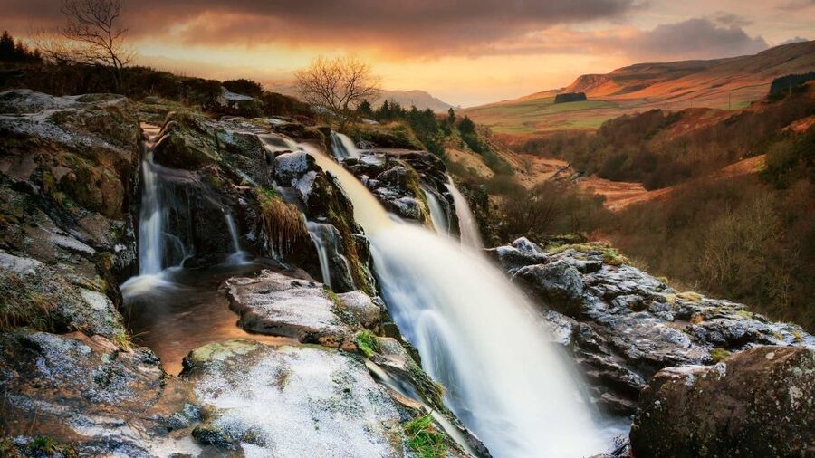 Glasgow: Loup of Fintry Waterfall Guided Tour - Who should book this outing?