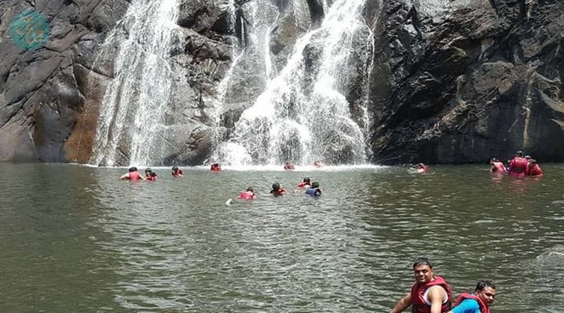 Goa: Dudhsagar Waterfall, Jeep Safari and Spice Plantation - A quick Old Goa stop before the main event