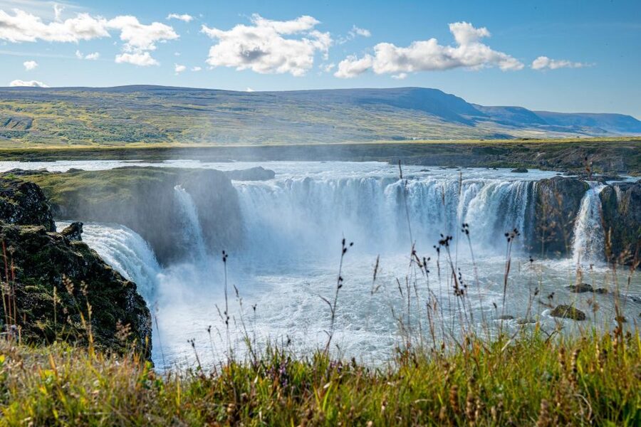 Goðafoss Waterfall Tour from Akureyri Port - Coffee, kleina, and the small hotel stop