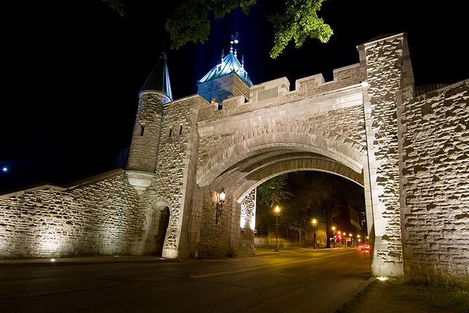Group Excursion of Quebec City and Montmorency Falls - Starting at Place dArmes and Château Frontenac