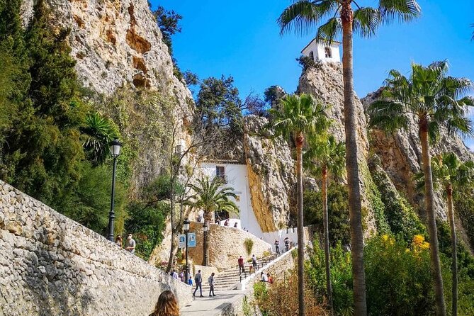 Guadalest and Algar Waterfalls Tour from Denia - The 30-minute transfer to Fonts de lAlgar