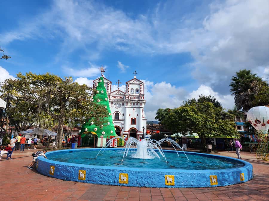 Guatape Coffee Villa including Rock Town & Waterfall - Key points to know before booking