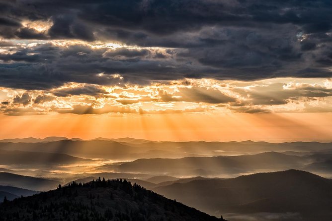 Half-Day Tour With Instruction in Vistas & Waterfall Photography - Learning photography in the Blue Ridge Mountains