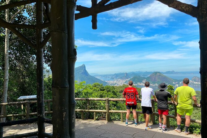 Hiking in the Tijuca Forest : Waterfalls and Caves - Taunay Waterfall, Tijuca’s big natural landmark
