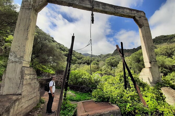 Hiking in Waterfalls & Rainforest with local guides: Sky Rebels - Four hours on foot in the ravine