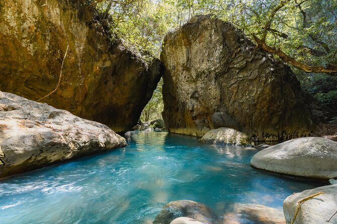 Hiking Tour of La Leona Waterfall with Lunch - A Shaded Route With Wildlife Along the Río Blanco