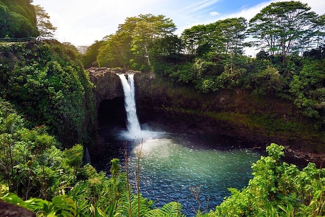 Hilo Shore Excursion: Visit Volcano, Waterfall, Beach with Lunch - Five things that make this Hilo tour different