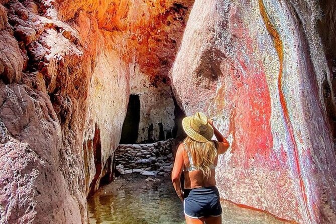 Hoover Dam Kayaking Trip, 6 Hot Springs, 6 Caves, 4 Waterfalls - Three hours on a calm Colorado River