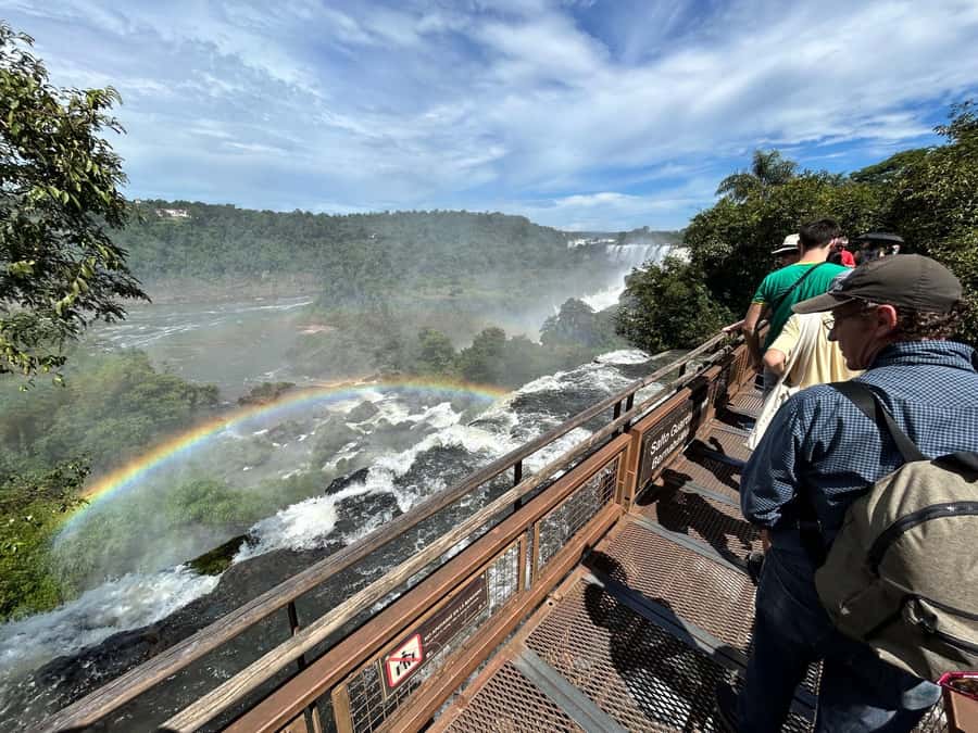 Iguassu Waterfalls: 1 Day Tour Brazil and Argentina's sides - The pace, group size, and physical effort